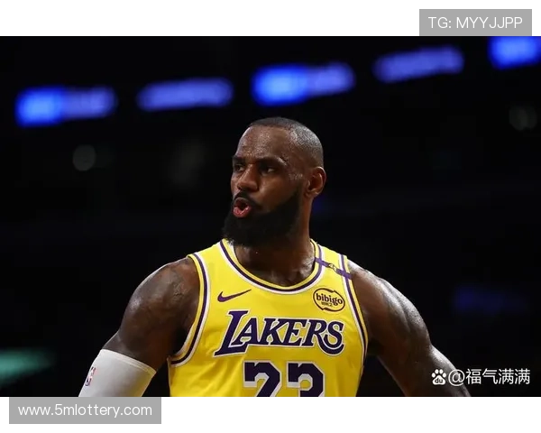 詹姆斯重返克利夫兰，骑士主场力克湖人取五连胜